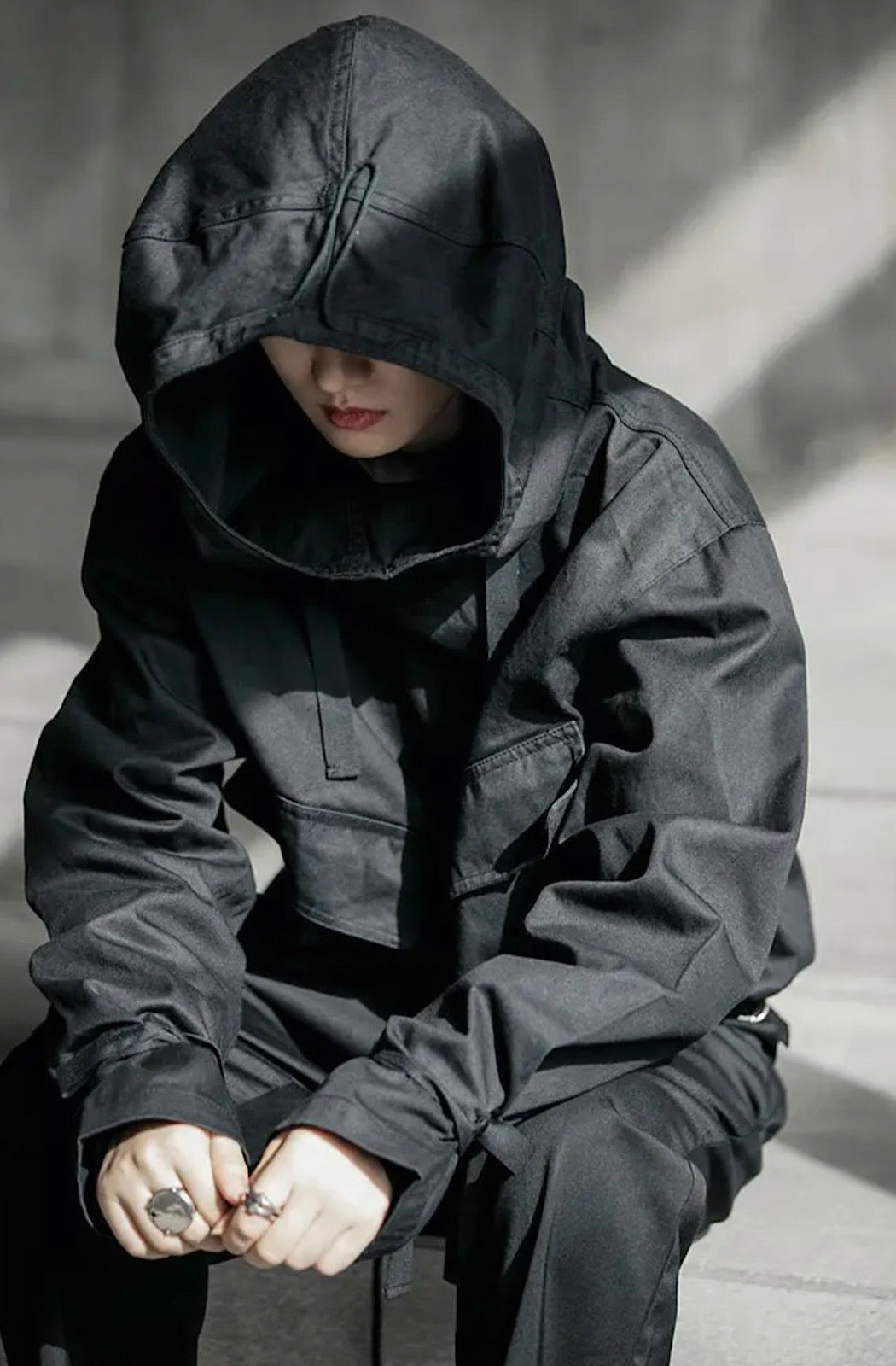 HOOD VI