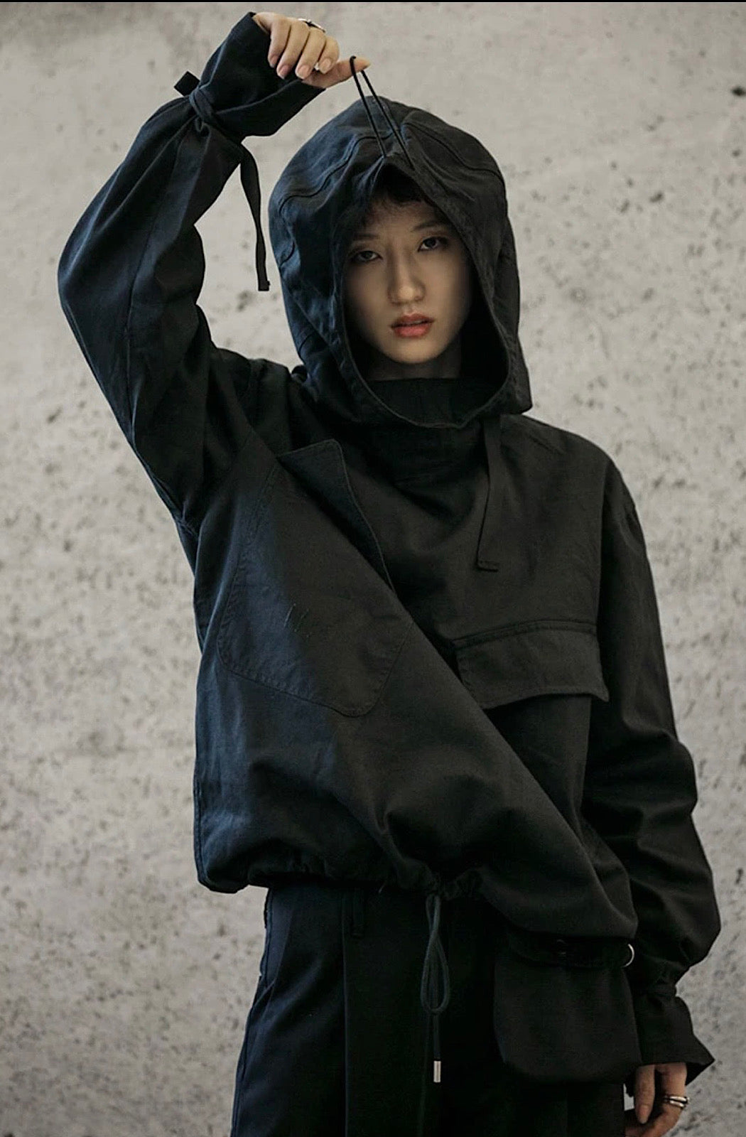 HOOD VI