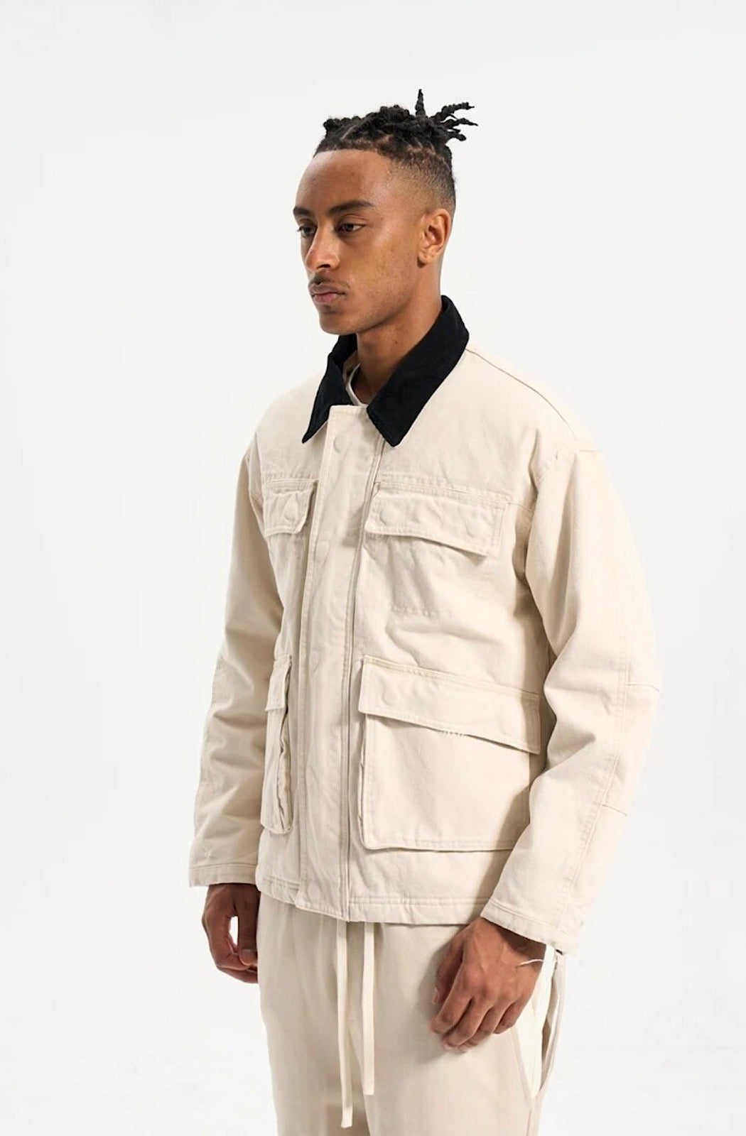 Contrast Collar