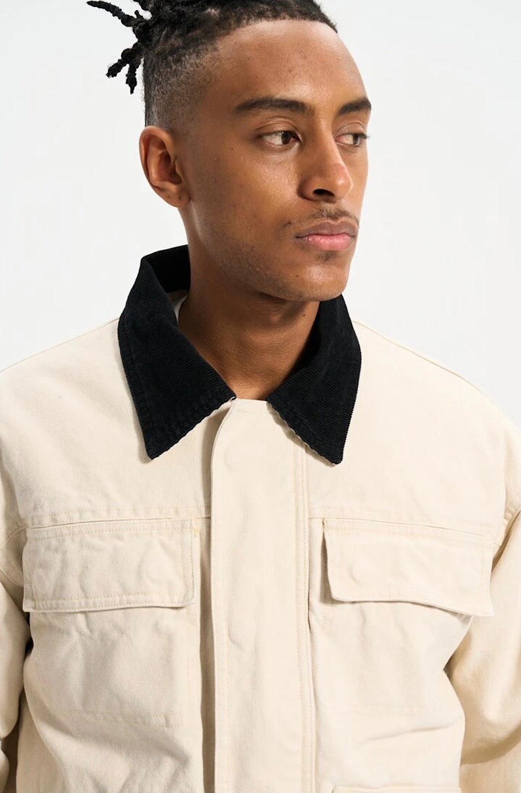 Contrast Collar