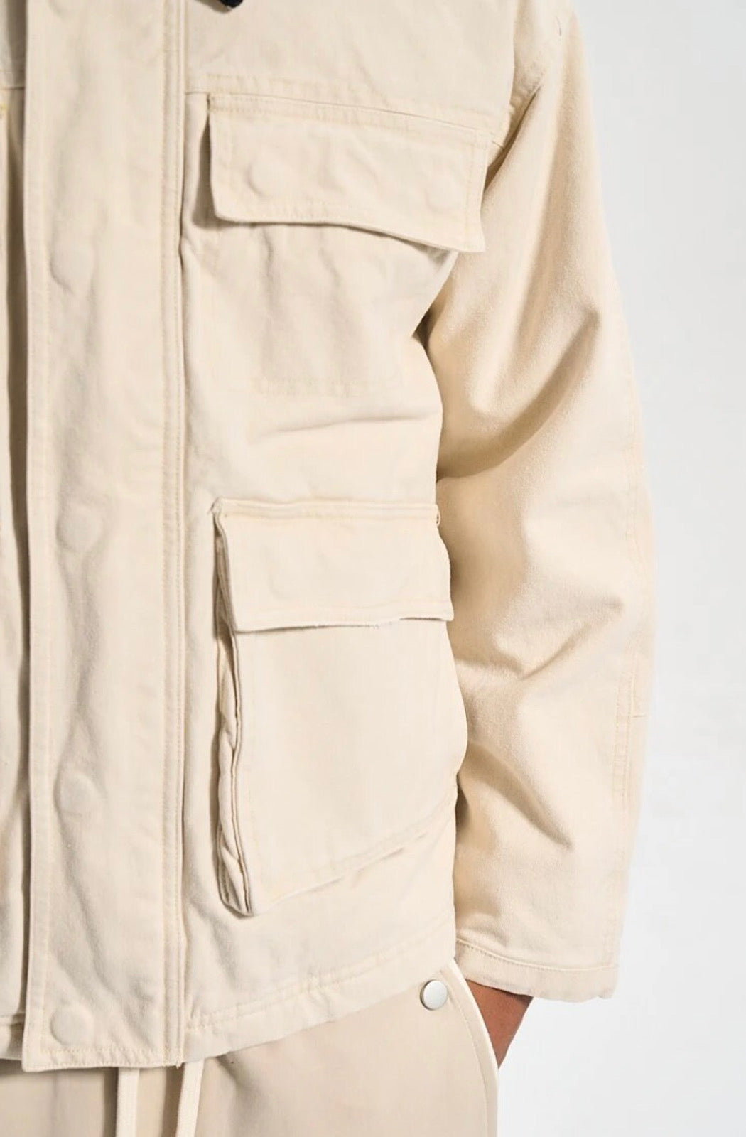 Contrast Collar