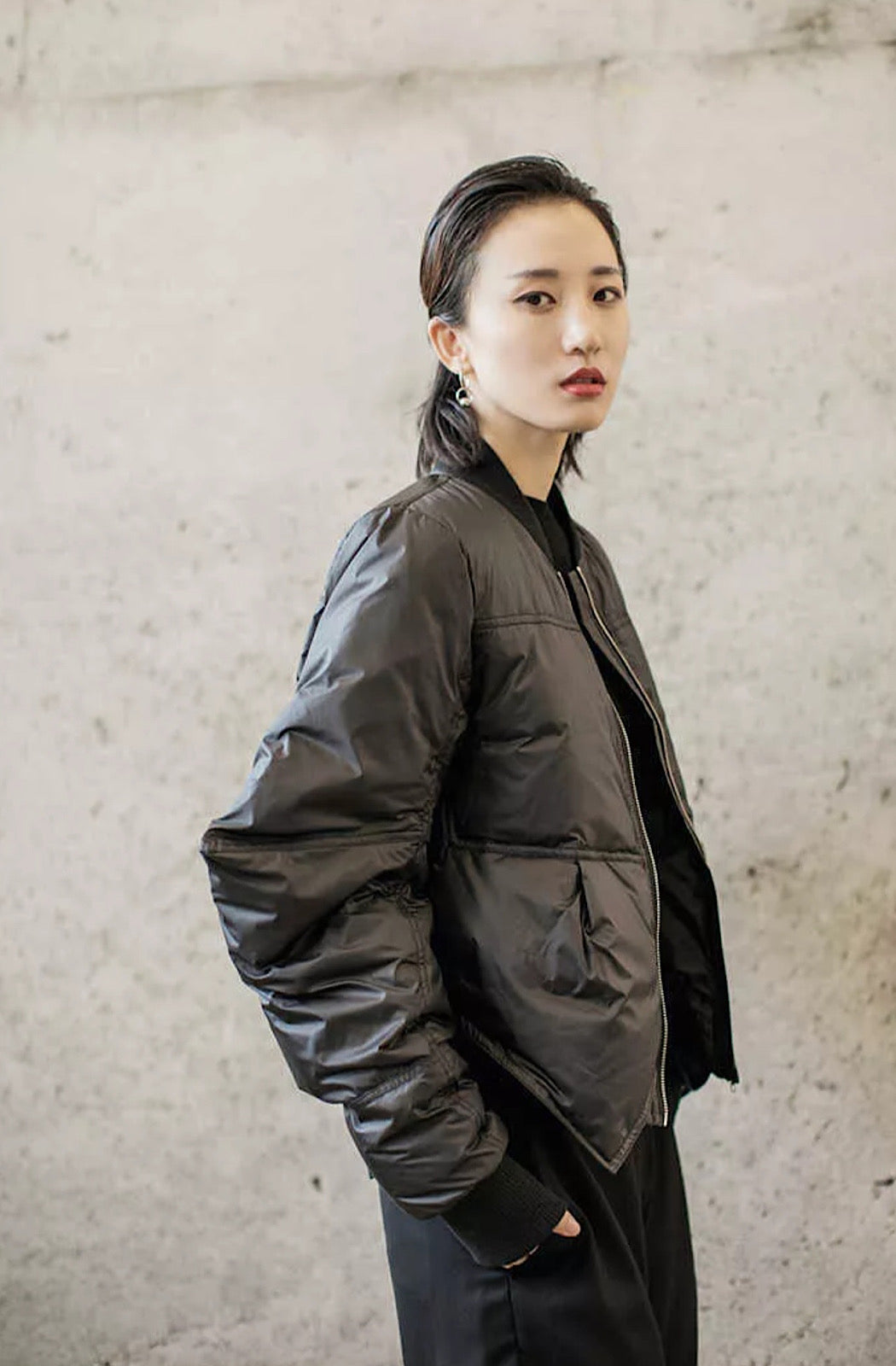 Edged Bomber