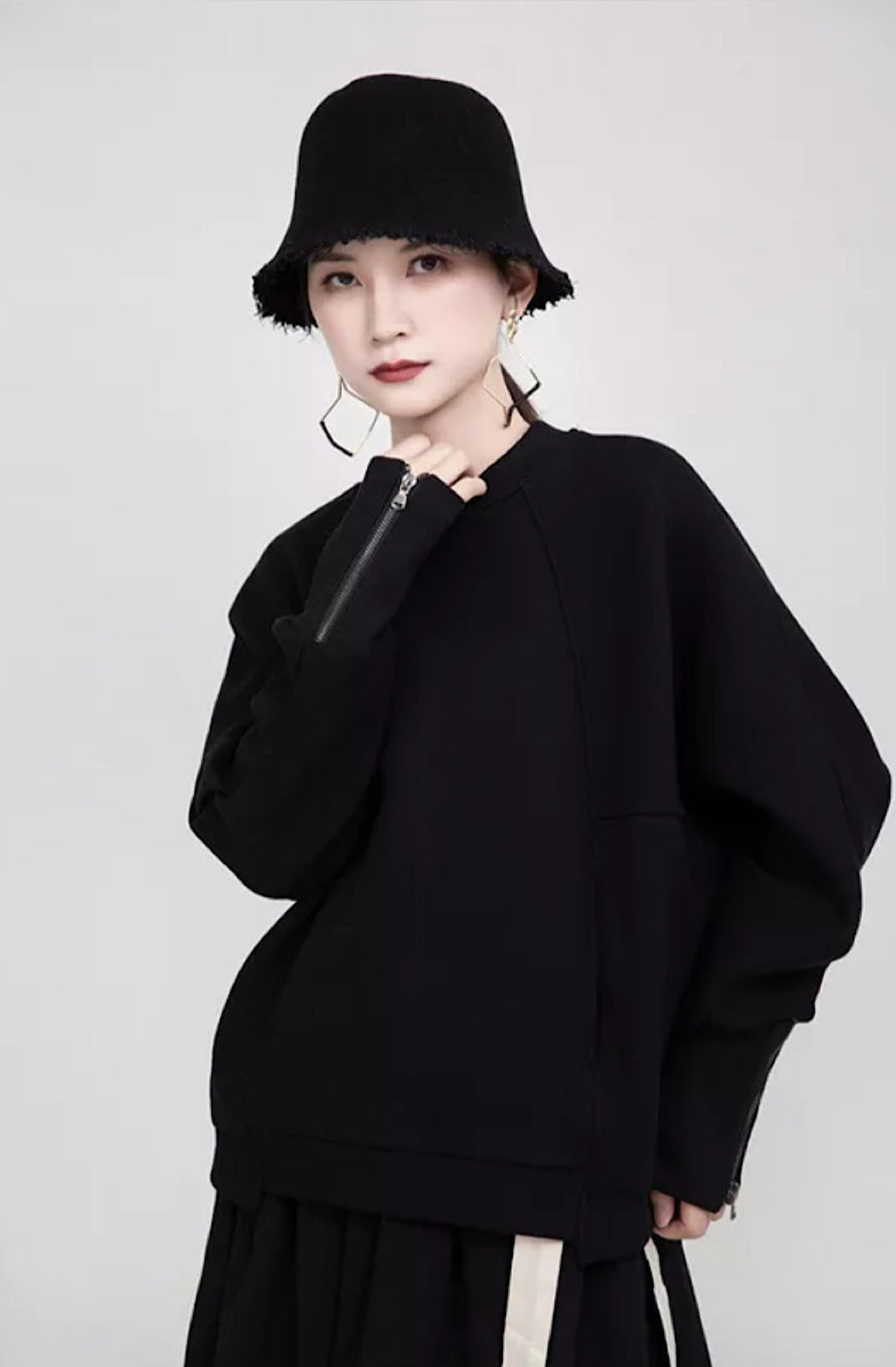 WHT Pullover