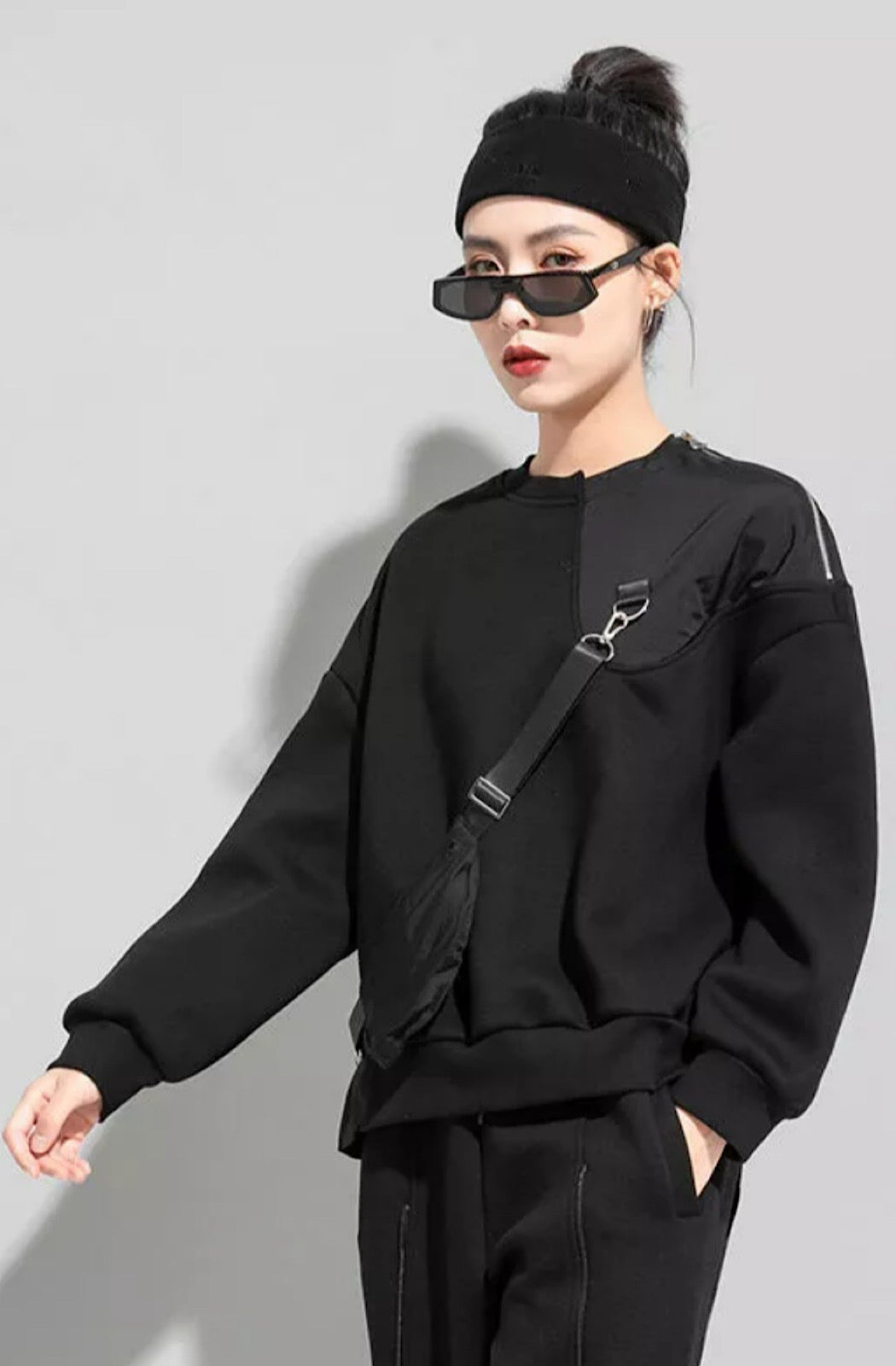 BB Sweater | Poket Roket Apparel