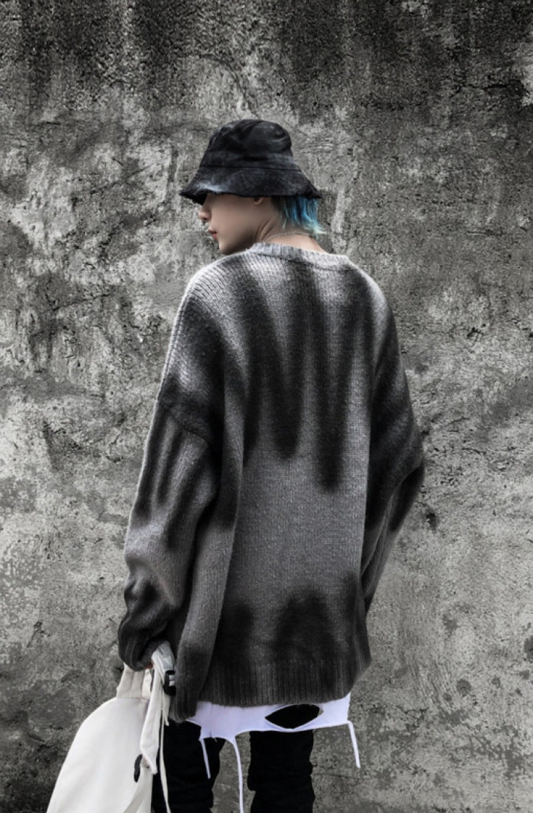 HB Sweater