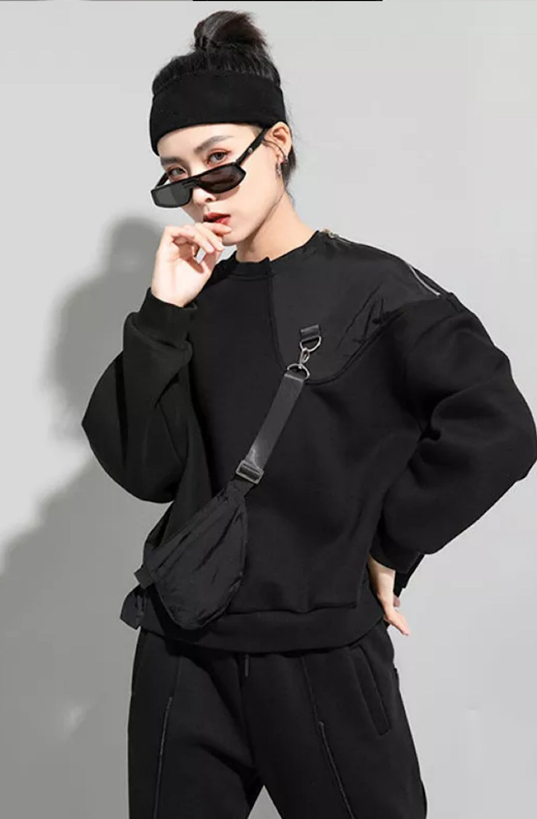BB Sweater | Poket Roket Apparel